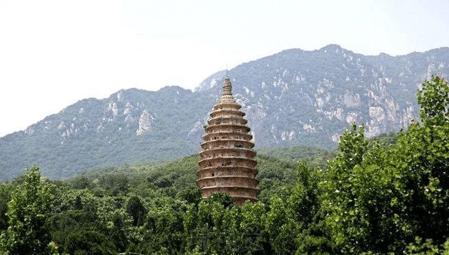 中国现存最早的砖塔,历经近1500年风雨仍巍然屹立,至今完好无损2