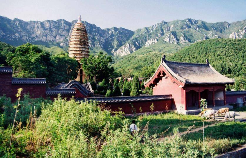 中国现存最早的砖塔,历经近1500年风雨仍巍然屹立,至今完好无损5