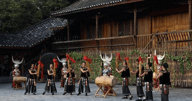 中国唯一没有平原的省份：地无三尺平，却县县通高速成旅游大省5