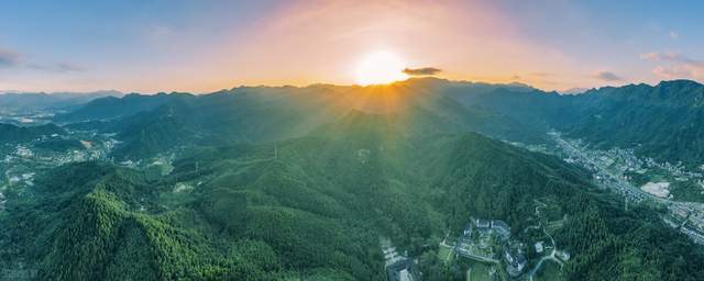 「荐读」优雅永不过时!越到老,越要活出自己的态度5