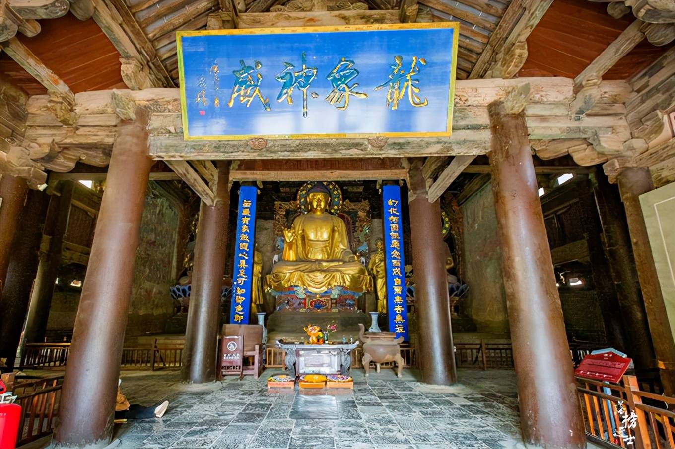 河北正定隆兴寺，拥有六项全国之最，充满了传奇，是踏青的好去处3