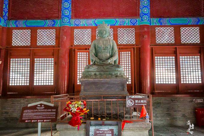 河北正定隆兴寺，拥有六项全国之最，充满了传奇，是踏青的好去处9