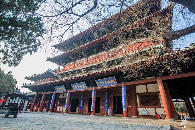 河北正定隆兴寺，拥有六项全国之最，充满了传奇，是踏青的好去处13