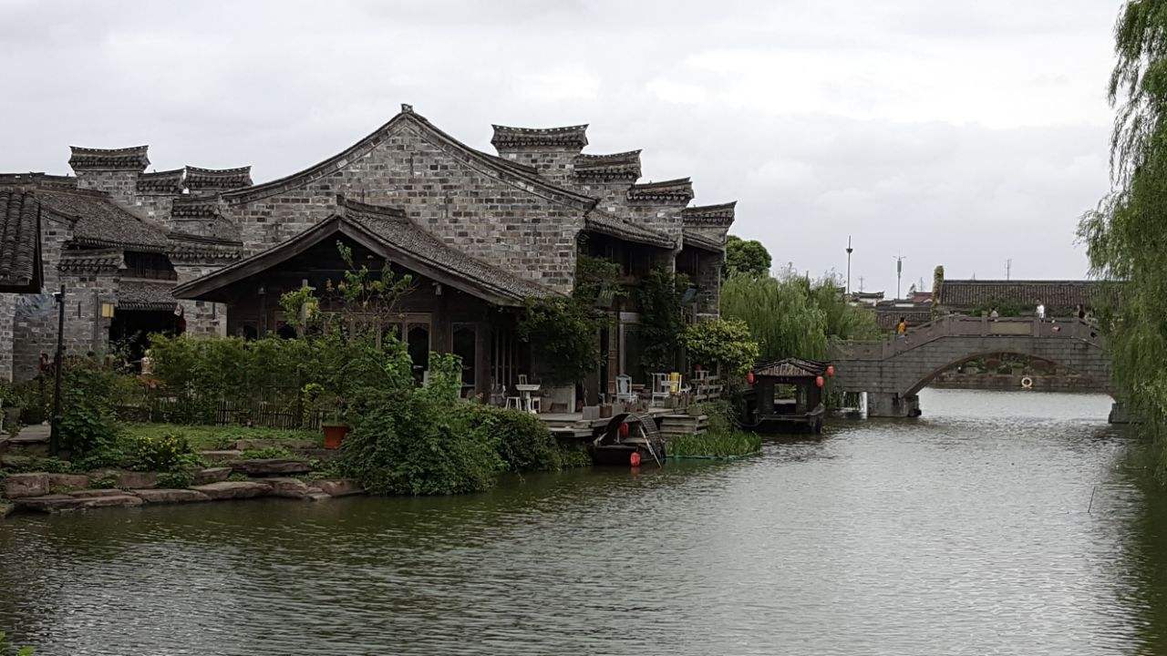 浙江低调古村,坐拥国内最大明清古建筑群,被誉为“甬商之源”4