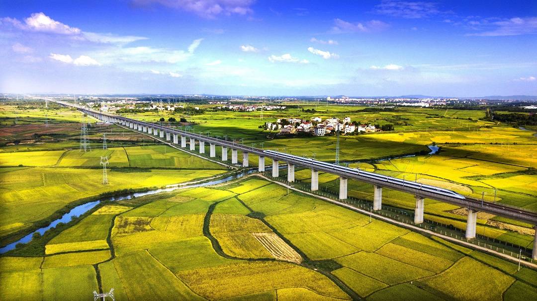 中国再建一条南北走向铁路，全长2300公里，有经过你的家乡吗？4