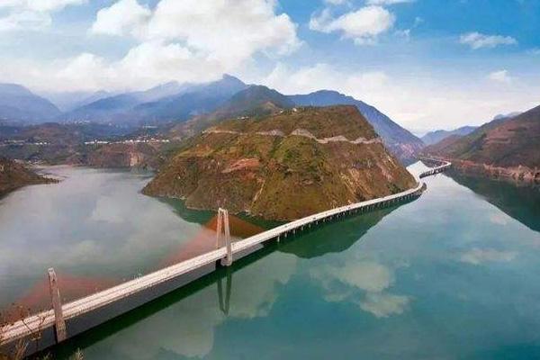 四川自驾游路线推荐20223