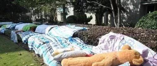 为什么中国人喜欢晒被子，而外国人却从来不晒？看完长见识！4