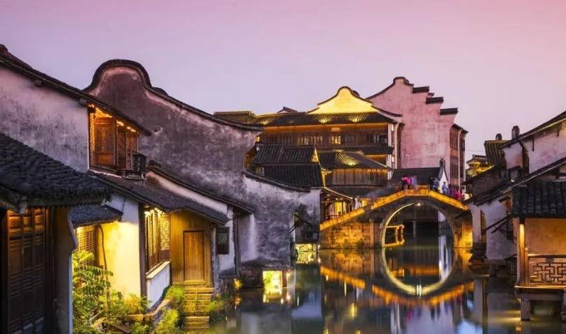 浙江知名景点“惹争议”,70岁以上老人还要门票,网友:穷疯了1