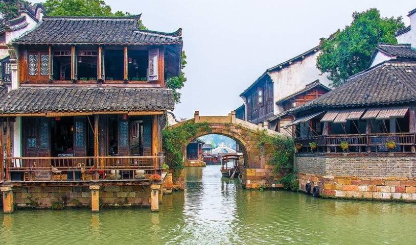 浙江知名景点“惹争议”,70岁以上老人还要门票,网友:穷疯了2