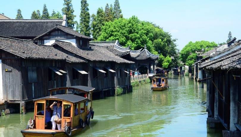 浙江知名景点“惹争议”,70岁以上老人还要门票,网友:穷疯了4