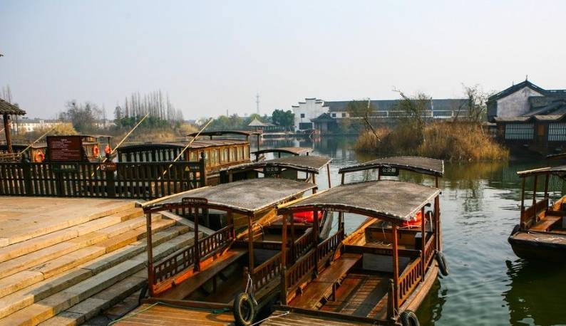 浙江知名景点“惹争议”,70岁以上老人还要门票,网友:穷疯了5