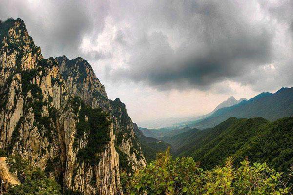 郑州附近爬山景点推荐 春游好去处1