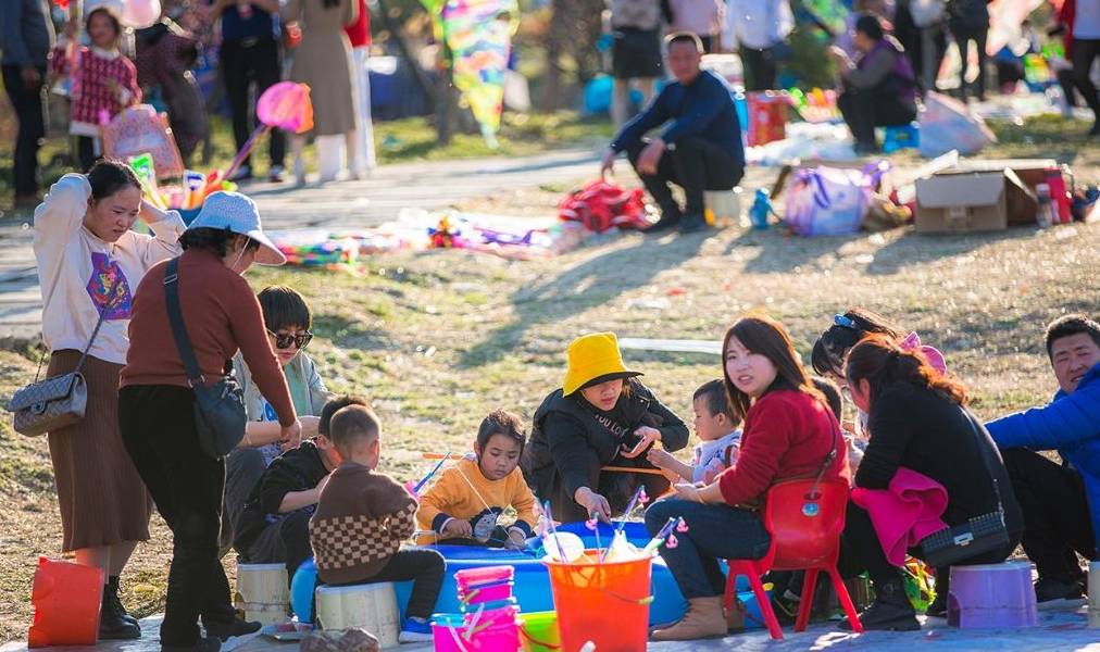 杭州踏青好去处,有山有水有花海,停车方便免门票,知道的人不多10