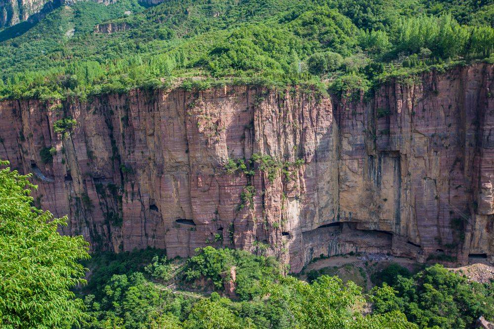 河南坐落在景区里的4座村落，出门便是风景，正是踏青的好去处1