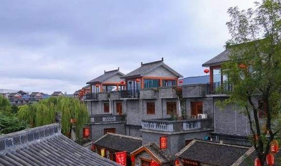 山西这座古镇,耗资3亿元,竟没有一个本地人去4