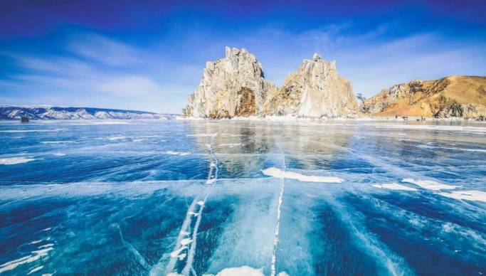 1600吨黄金沉入贝加尔湖,为何没人打捞?当地人:怕有钱没命花1