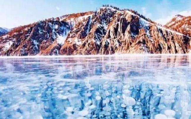 1600吨黄金沉入贝加尔湖,为何没人打捞?当地人:怕有钱没命花3