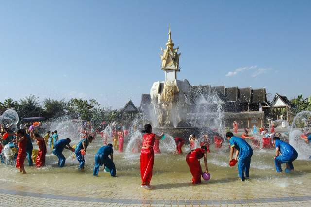 【旅居养老】文艺式旅居养老有哪些好处？老年人为何如此热爱2