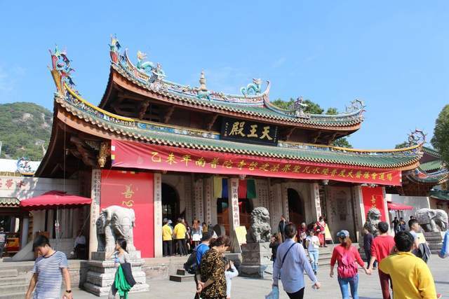 求平安健康最灵的五大寺庙,香火旺盛,祈福的好去处3