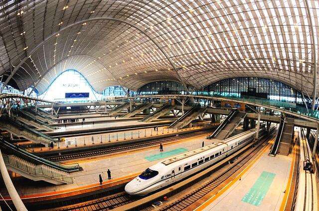 中国“最幽默”的火车站,不是武汉站不是广州站,乘客常坐过站1