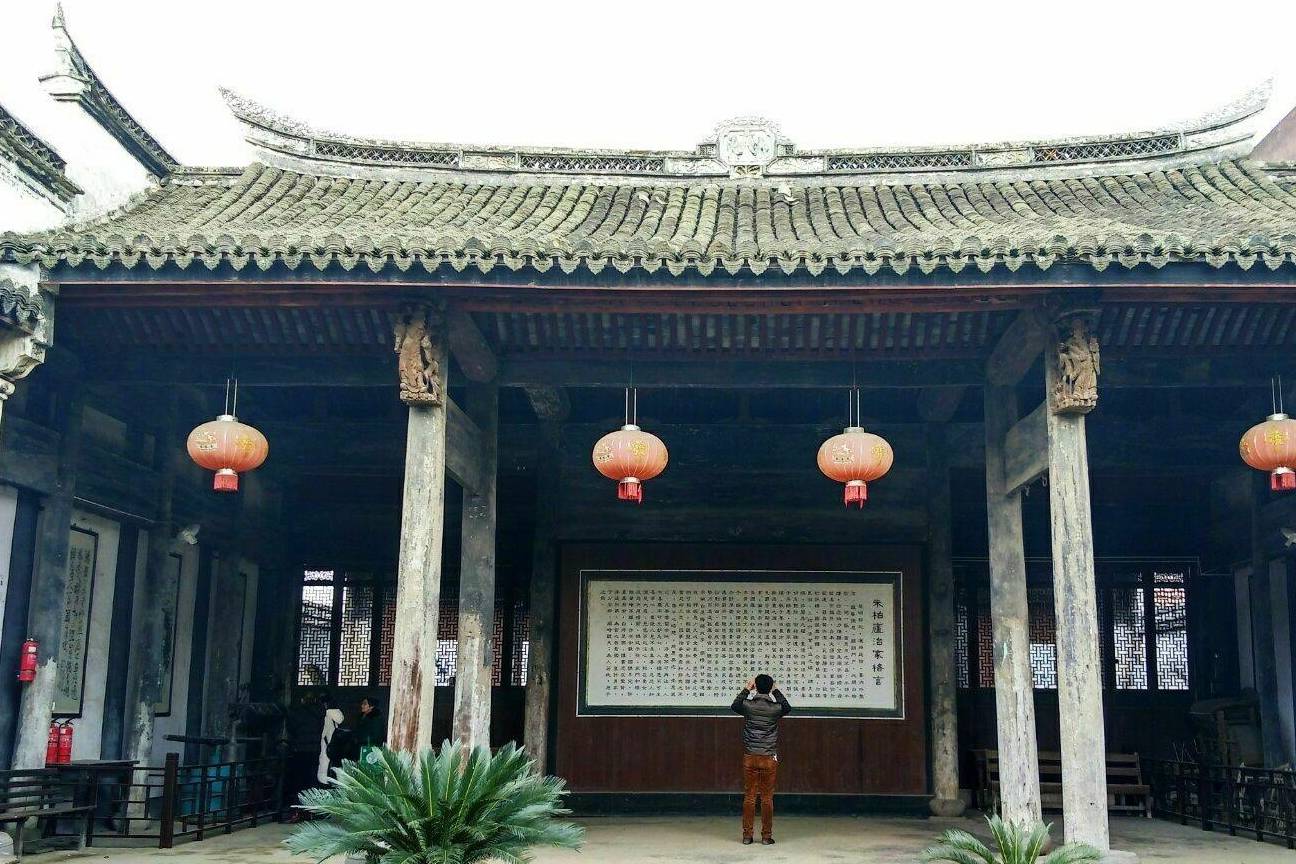 浙江一处落寞的江南古镇,已有千余年的历史,至今保存大量古建筑3