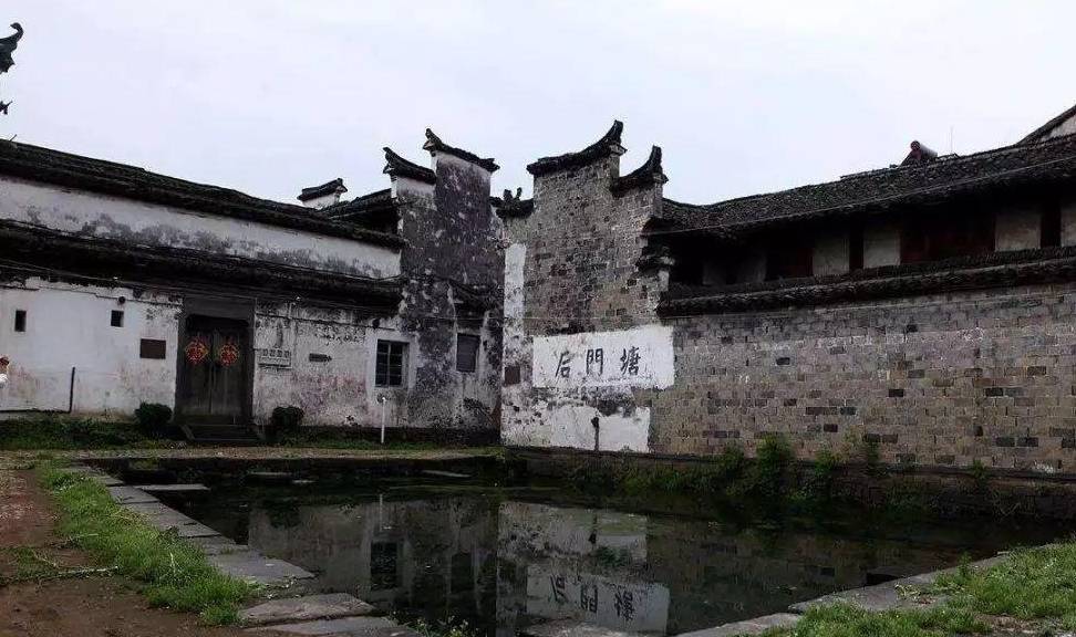 浙江一处落寞的江南古镇,已有千余年的历史,至今保存大量古建筑5