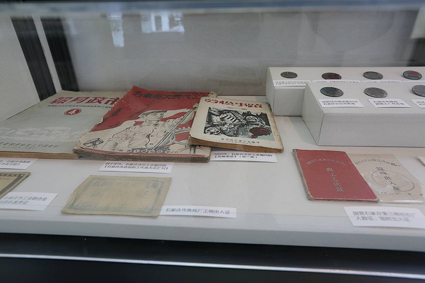 石家庄中央商务展示中心，位于老火车站旁，仿佛一座小型博物馆8