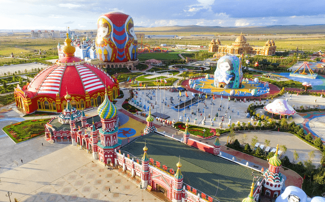 内蒙古有个奇特的广场，被列入世界吉尼斯纪录，景色优美让人沉醉1