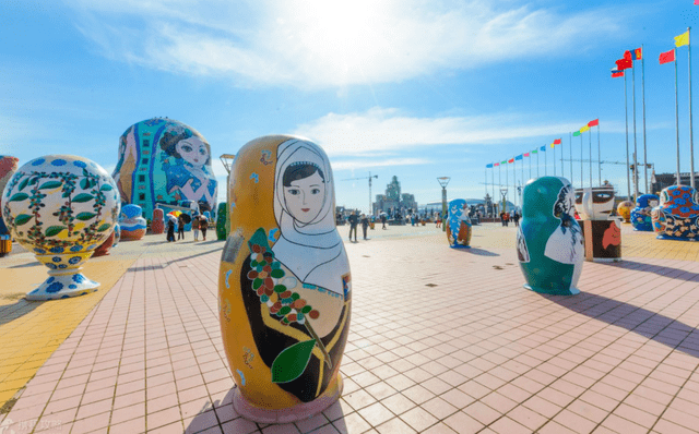 内蒙古有个奇特的广场，被列入世界吉尼斯纪录，景色优美让人沉醉2