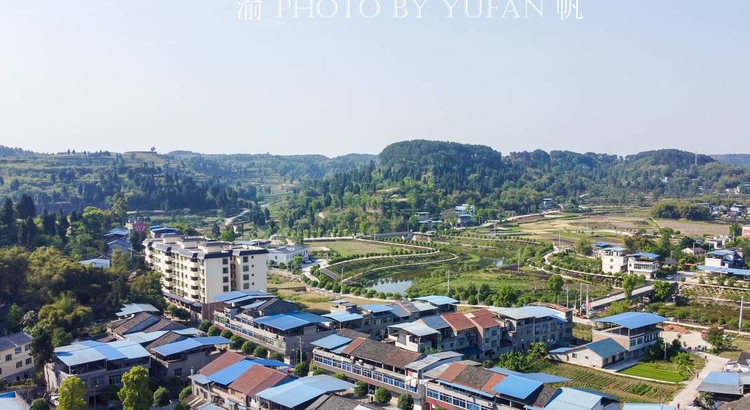 重庆渝西有座偏远小镇,大小如同一个村庄,却美如海滨渔村5