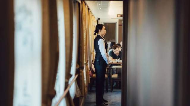 旅游列车，开创第六种旅行方式，感受回归慢生活的心灵之旅8