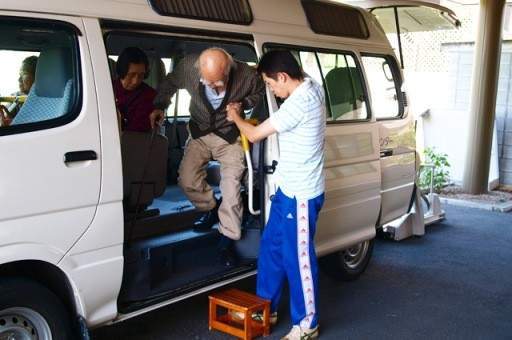 老年人到海南旅游,这些注意事项一定要知道1