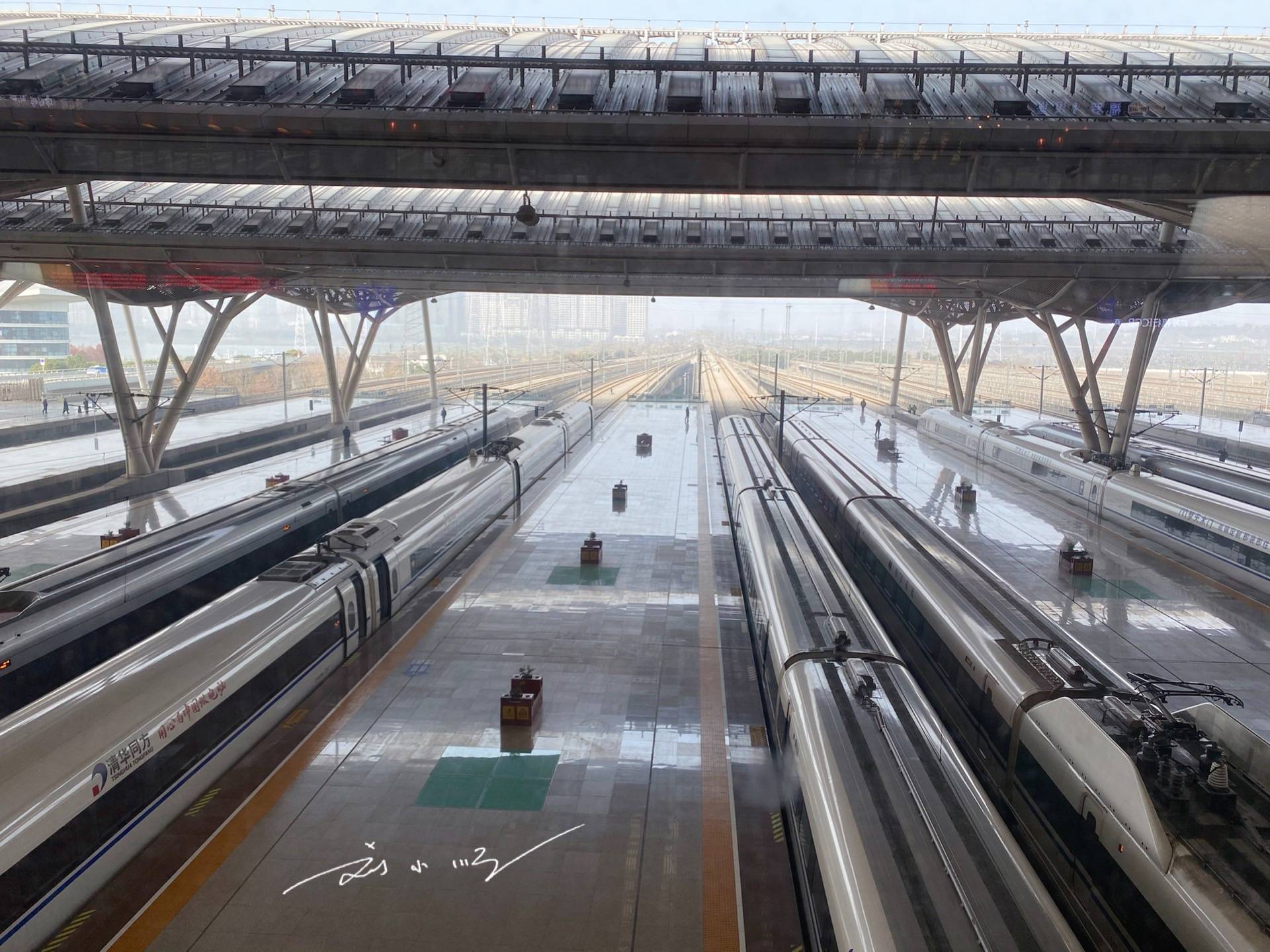 高铁上到底能不能吃泡面?能吃,但不建议吃,你知道是为什么吗?2