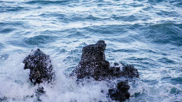 鳄鱼山,涠洲岛最不能错过的景点,火山地貌太震撼了8