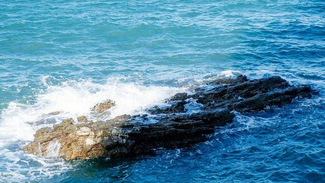 鳄鱼山,涠洲岛最不能错过的景点,火山地貌太震撼了14