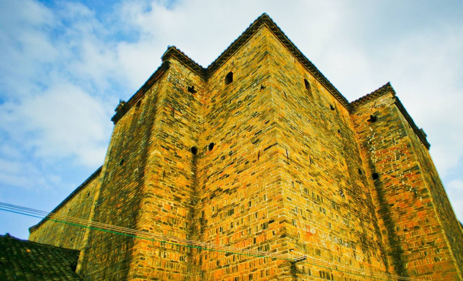 原创 探访与北京四合院、陕西窑洞齐名的客家围屋,品尝客家人的乡愁8