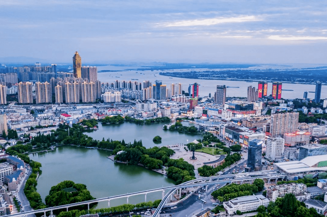 芜湖至武汉将再添一条高铁，沿途的城市有福了，经济将有新发展5