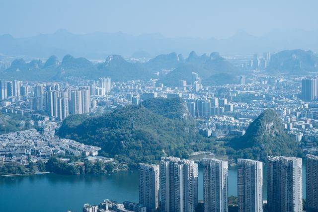 拍照好去处:柳州高空美景尽收眼底,来地王大厦便可欣赏2