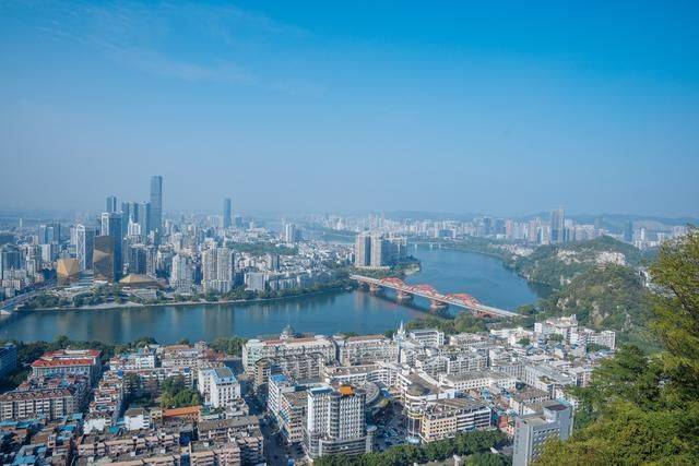 马鞍山，俯瞰城市美景，柳州约会最佳去处3