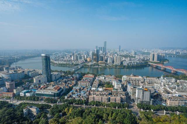 马鞍山，俯瞰城市美景，柳州约会最佳去处5