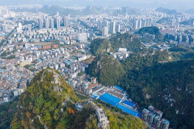 马鞍山，俯瞰城市美景，柳州约会最佳去处13