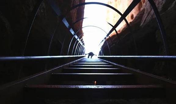 悬崖峭壁大峡谷,不用出国,中国美丽的12个大峡谷13