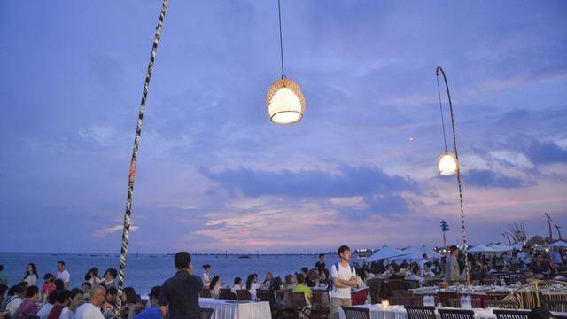 世界度假胜地关门了!这个岛国如果重新开放,哪还有三亚什么事?8