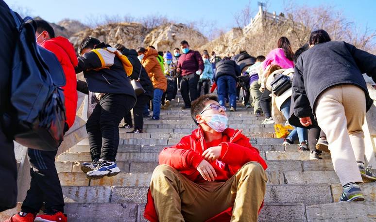 河北石家庄这个神奇名山,580米悬崖峭壁之上,居然有个古战场10