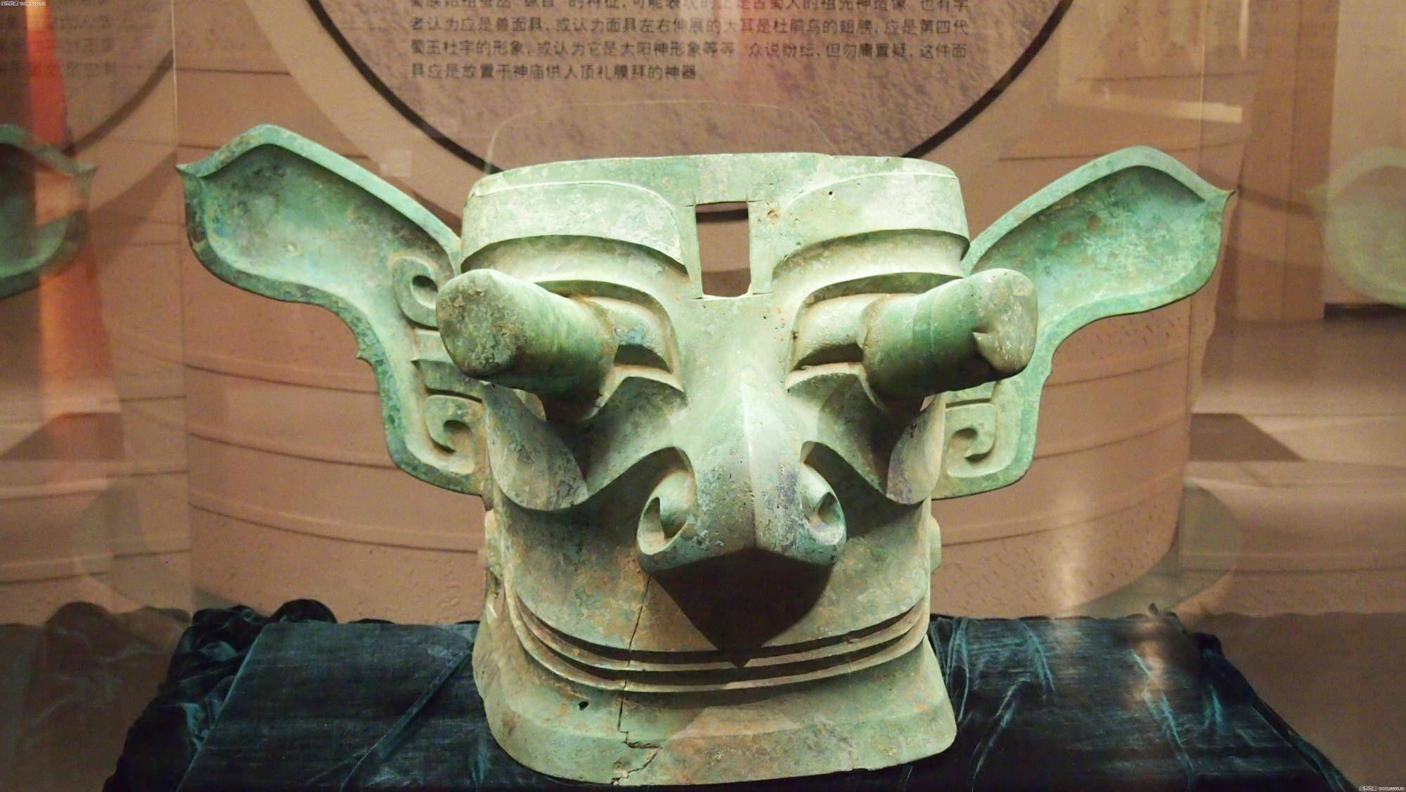 原创 三星堆有一棵3号神树，神树上面，藏着三个研究不明白的“谜”团1