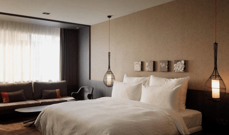 原创 酒店办理入住时,跟前台小妹说3个“暗语”,你的待遇绝对不一样3