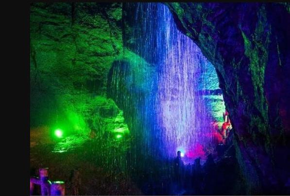 沂水天然地下画廊简介2