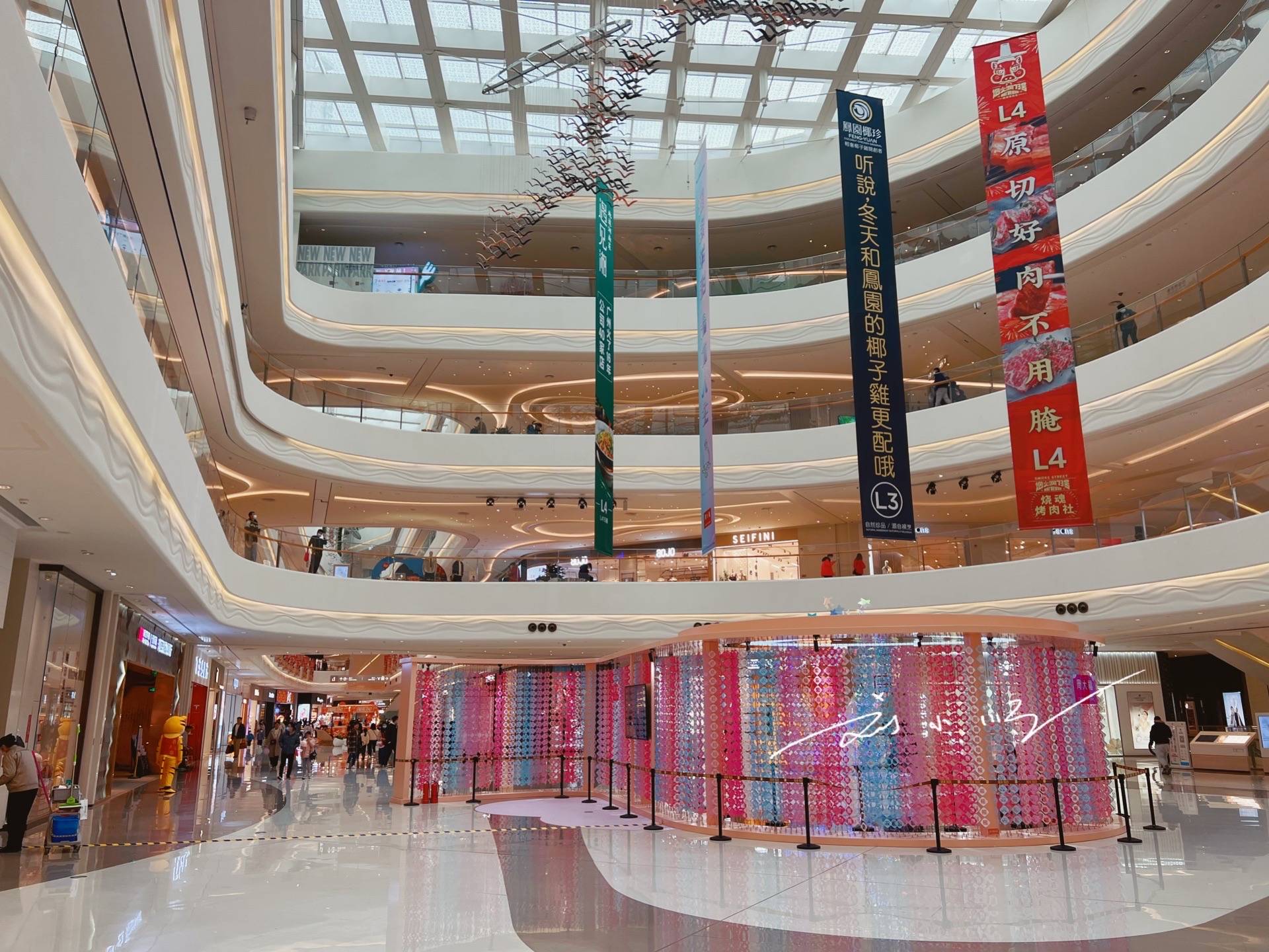 原创 实拍广州市白云区“云门”商场,靠近嘉禾望岗地铁站,人气却一般14