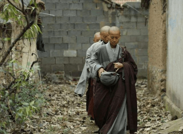 原创 东北最“纯正”尼姑庵:每天只吃一顿饭,入庵后绝不碰钱2