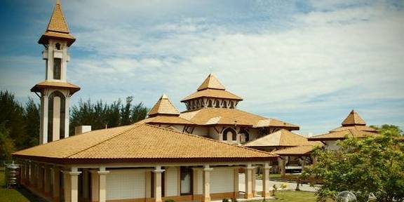 原创 北临中国的一个岛屿,面积不大却属于三个国家,全球只有一处5